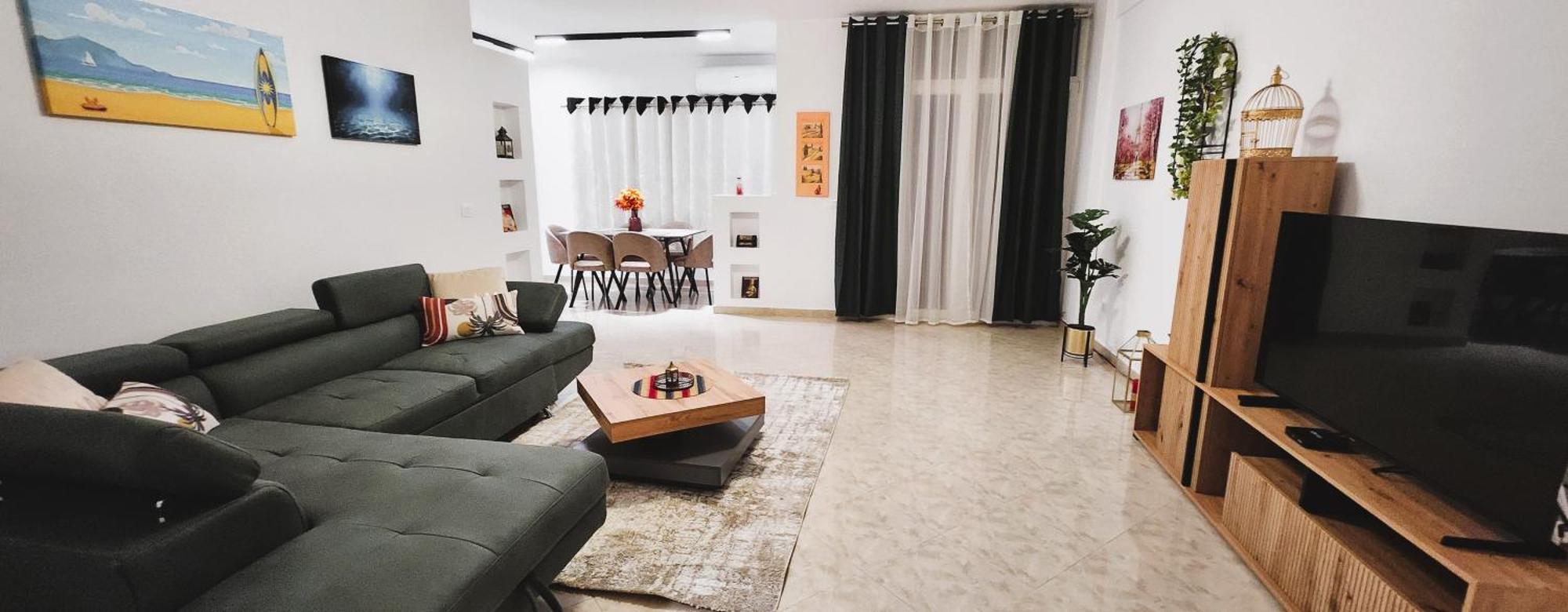 Apartment College