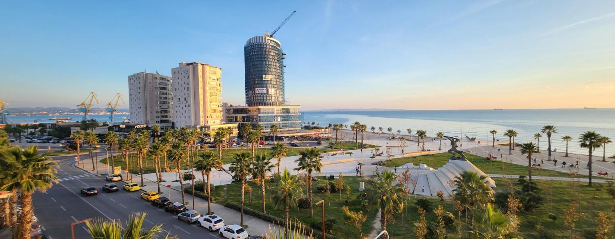 College * Durres
